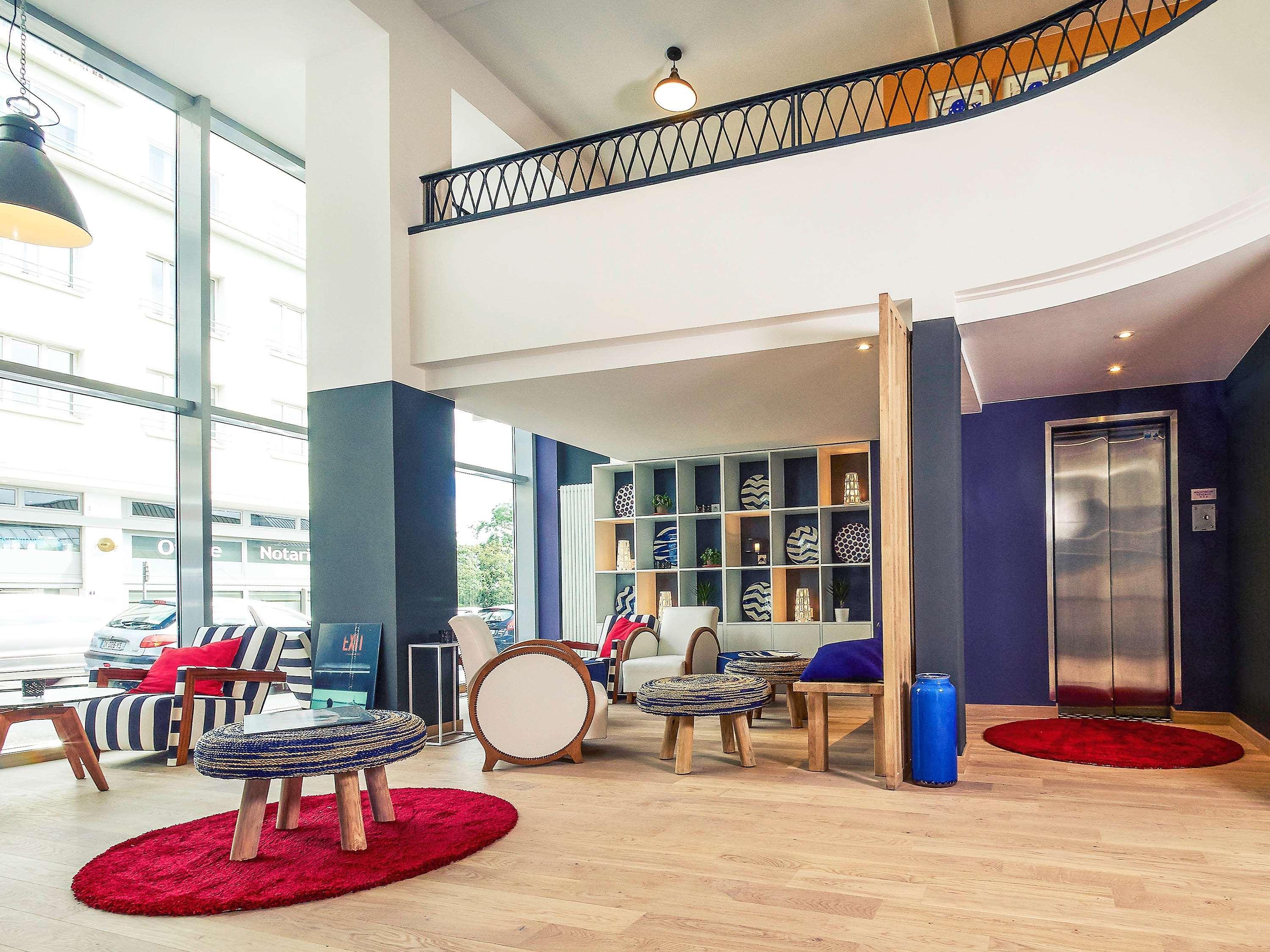 Hotel Mercure Centre Les Voyageurs 4*