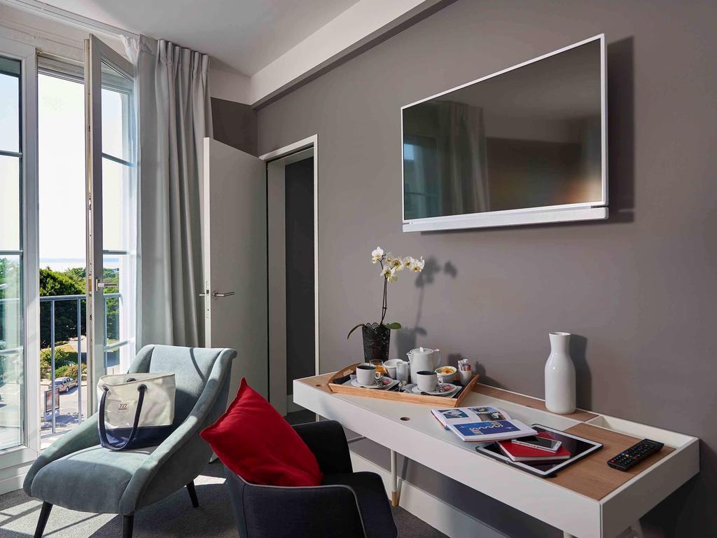 Mercure Centre Les Voyageurs 4*
